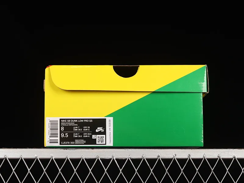 All Categories Nk SB Dunk Series Nk SB Dunk Low Low-top Sneakers OG Version Grateful Dead x Nk SB Dunk Low "Yellow Bear" Joint Model Green and Blue Bear Sports Skateboard Shoes CJ5378-300